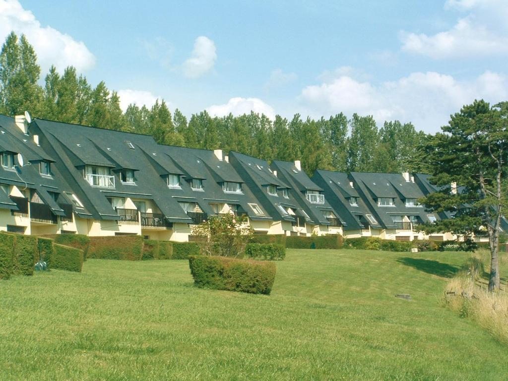Lagrange Vacances Les Hauts De Clairvallon Houlgate Zimmer foto