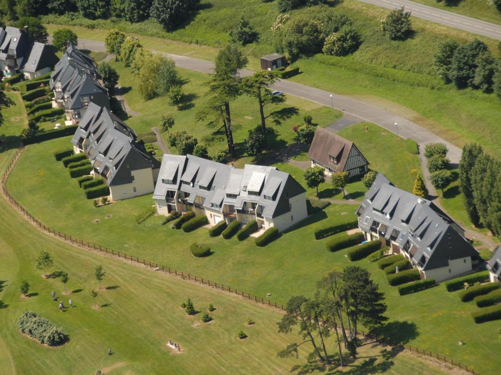 Lagrange Vacances Les Hauts De Clairvallon Houlgate Zimmer foto
